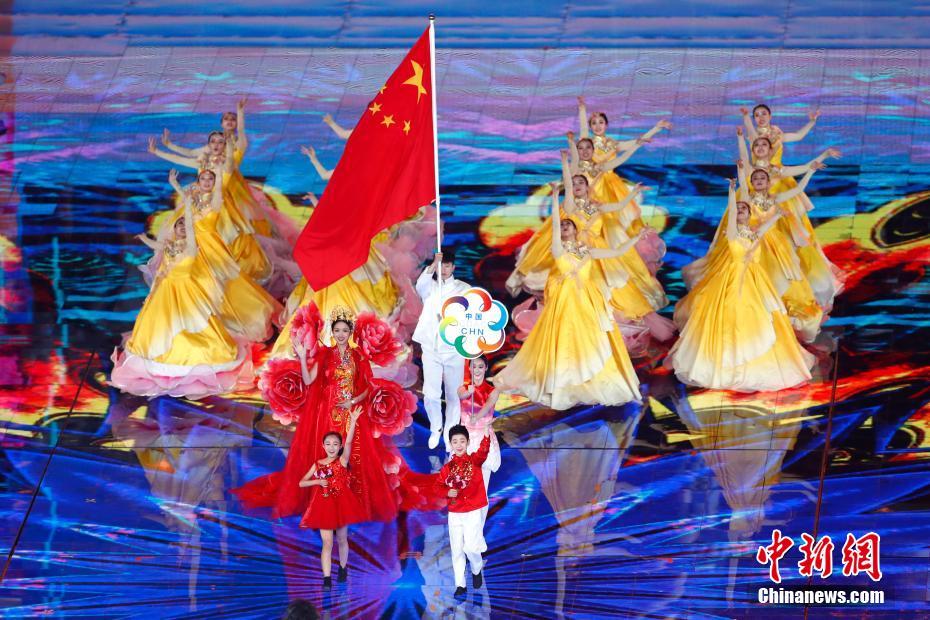 見どころ満載のアジア文化カーニバル