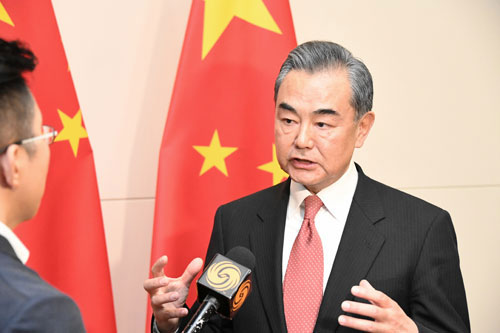 王毅部長「中米経済貿易摩擦に対する中国側の立場をSCO各国外相は支持」