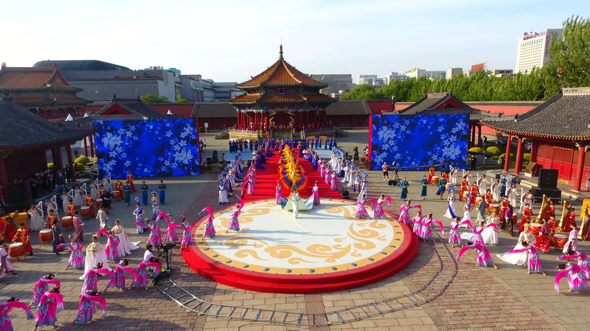 第1回中国チャイナドレス文化祭が開幕　遼寧省瀋陽市