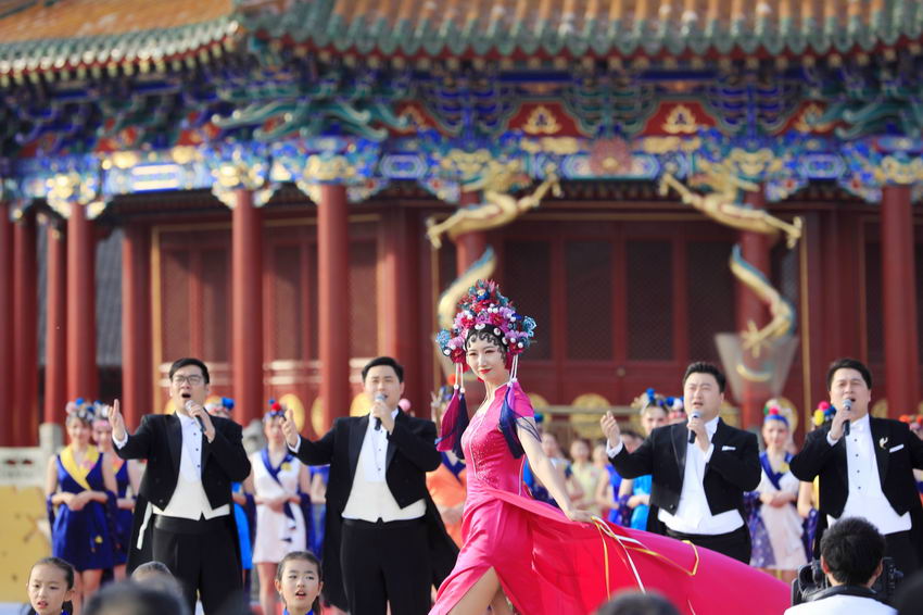 第1回中国チャイナドレス文化祭が開幕　遼寧省瀋陽市