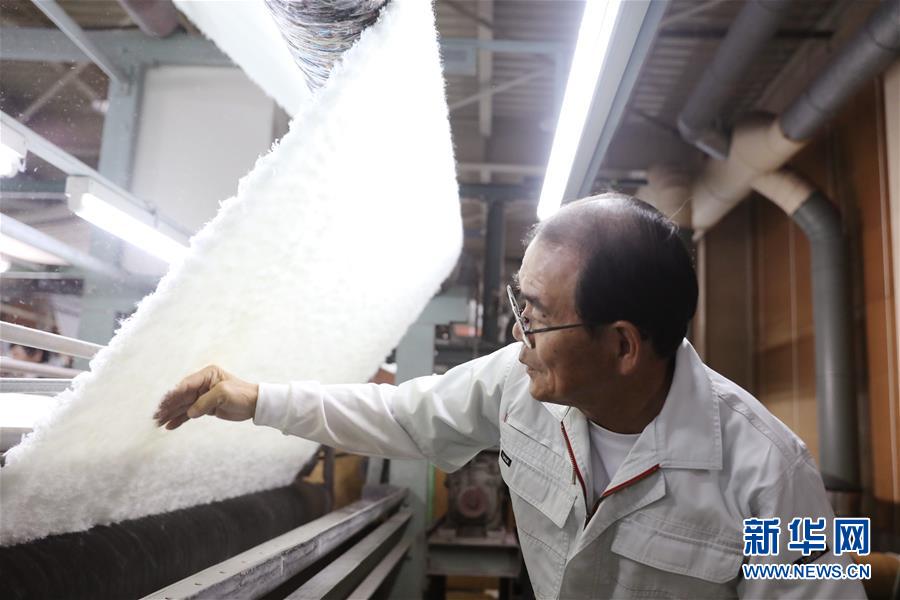 革新を続ける　日本小規模企業・岡田織物の生き残る道