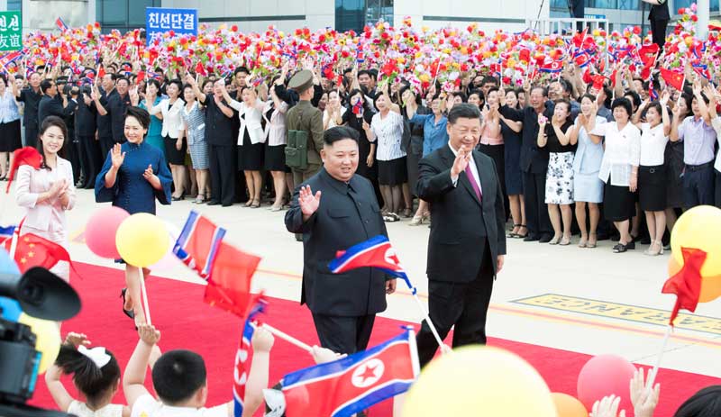 習近平総書記、朝鮮への国賓訪問を終え帰国
