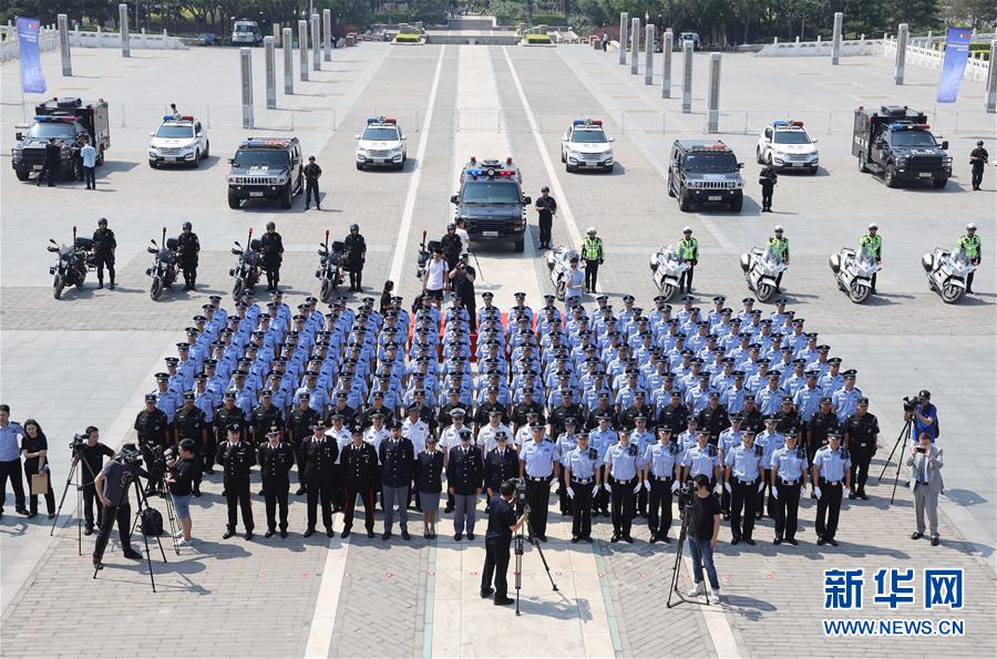 中国とイタリアの警察が中国で合同パトロール