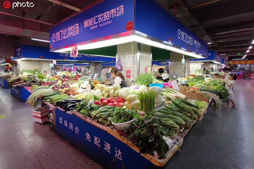 野菜を買うのも出前と同じく簡単に！「未来の野菜市場」が武漢に登場