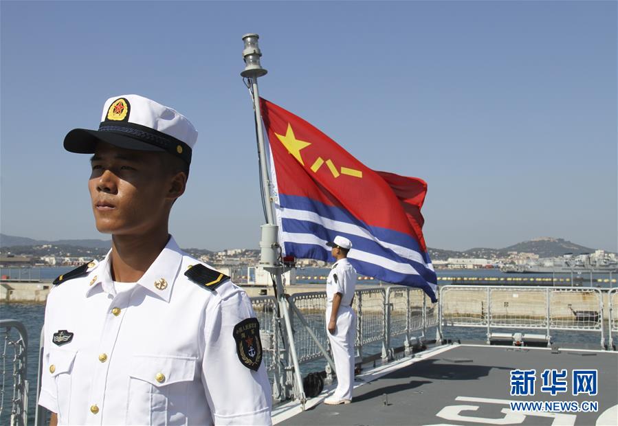 中国海軍軍艦が軍事交流のため仏トゥーロン港に到着