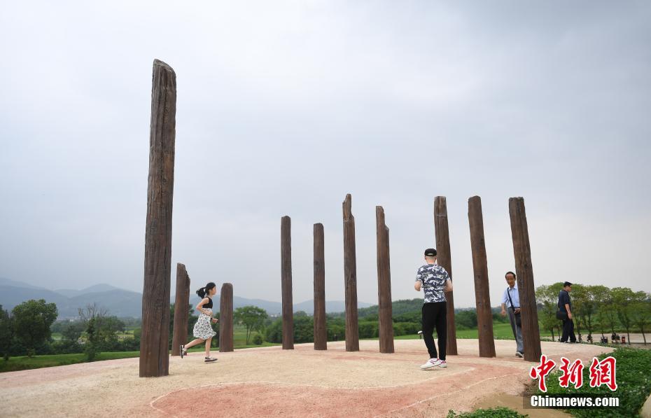 世界遺産登録で人気高まる良渚古城遺跡公園　1日3千人に入場制限