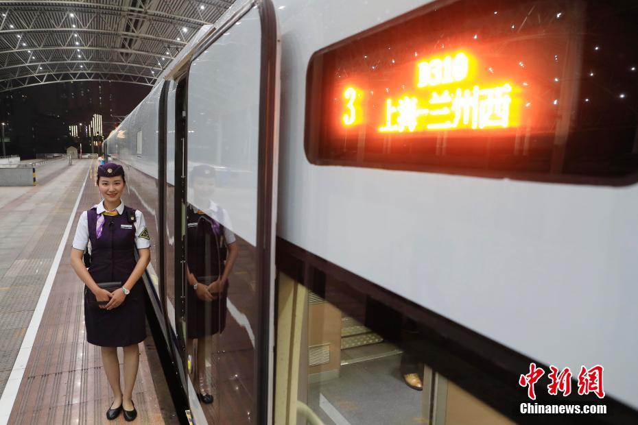 長江デルタ初「新シルクロード」寝台列車は上海発蘭州西駅行き