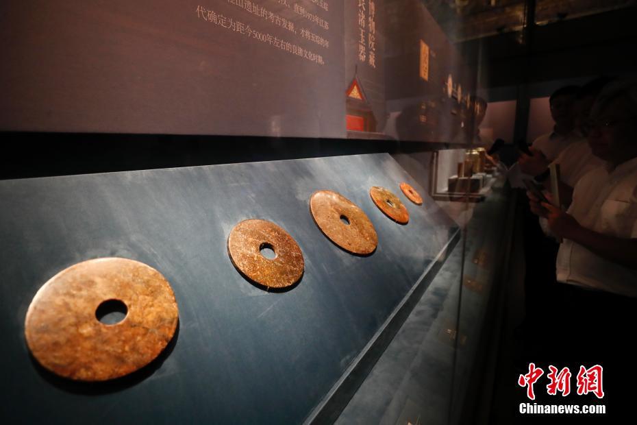 故宮博物院で「良渚と古代中国—-玉器が示す五千年の文明展」