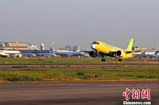 中国産旅客機C919　第104機が試験飛行に成功