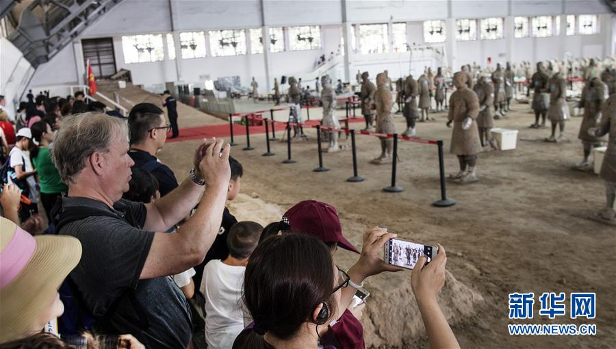「世界の8番目の不思議」と称される秦始皇帝陵と兵馬俑