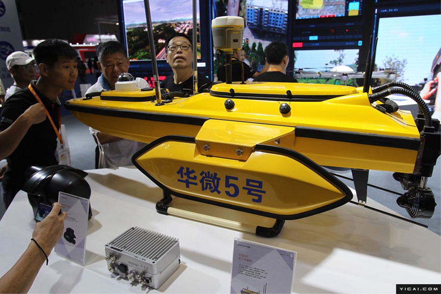 第21回中国国際工業博覧会が開幕　ロボットが続々