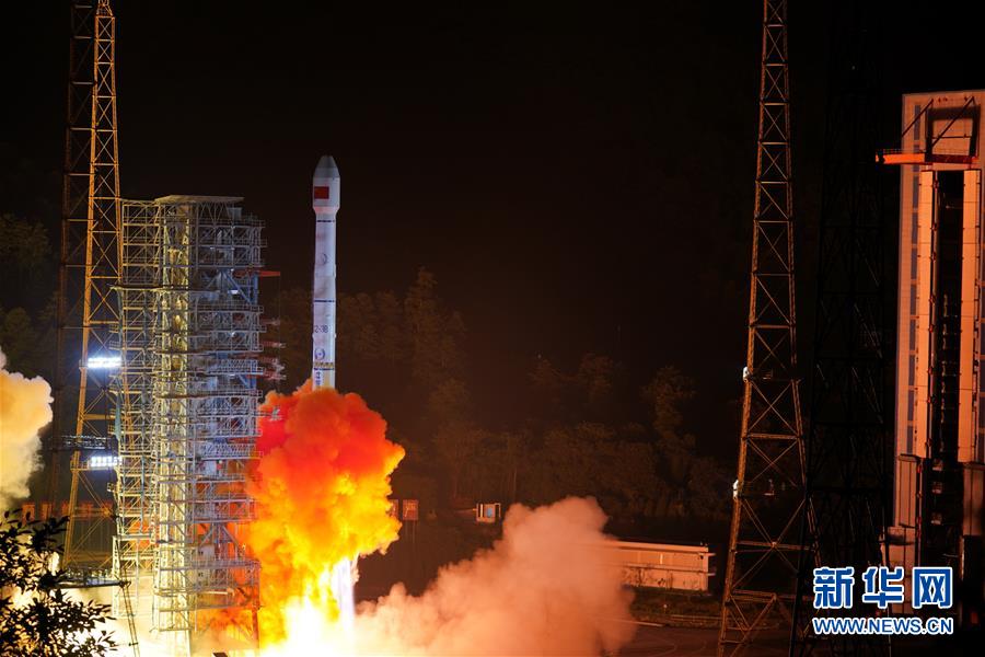 中国、北斗3号衛星の2基同時打ち上げに成功
