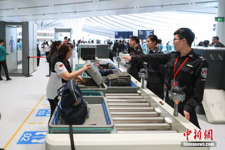 北京大興国際空港が正式に運用スタート