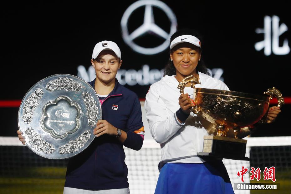 大坂なおみが世界1位の選手に逆転勝利 テニス中国オープン優勝