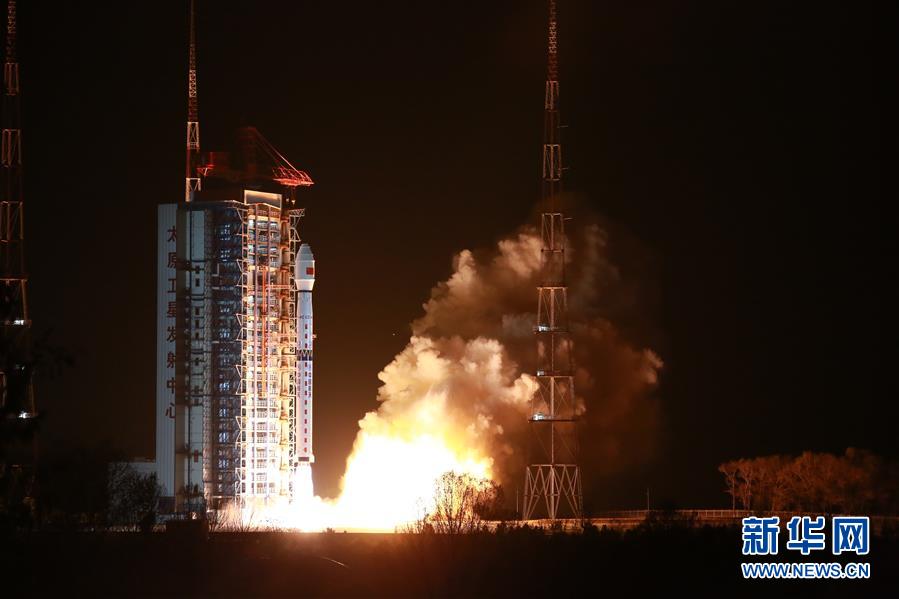 中国、「高分10号」衛星の打ち上げに成功