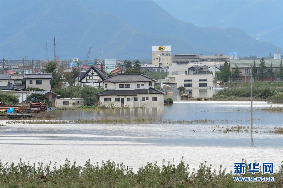 台風19号で日本の複数の河川が氾濫　