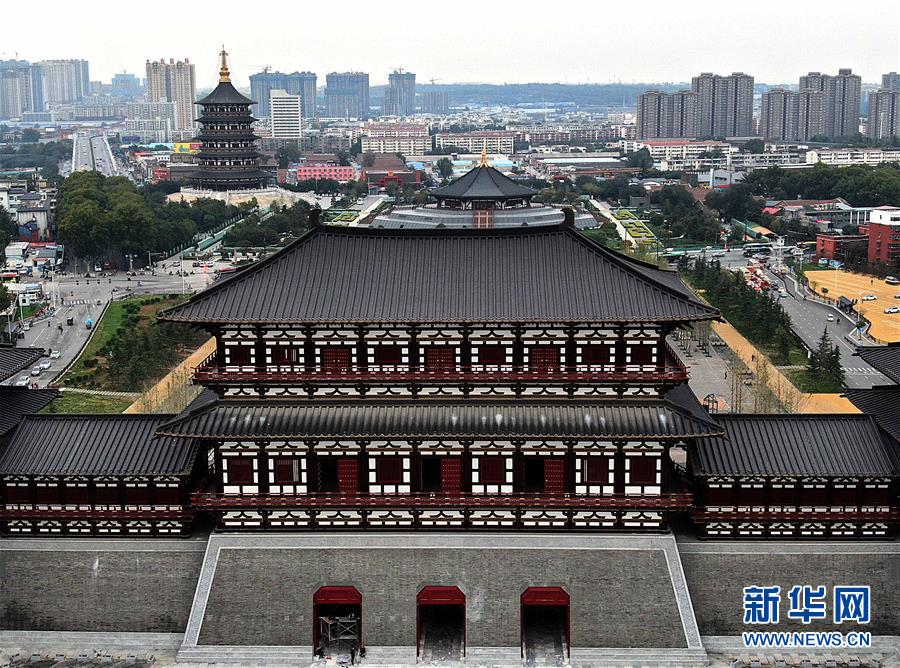 洛陽応天門遺跡博物館を訪ねて　河南省