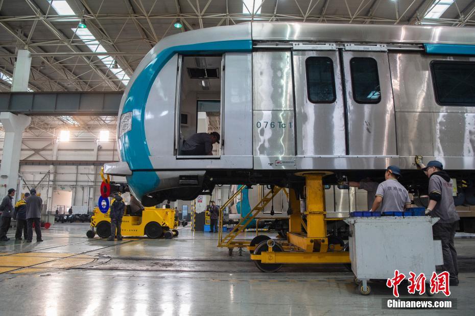 京港地鉄公司の鉄道車両整備工場に潜入！