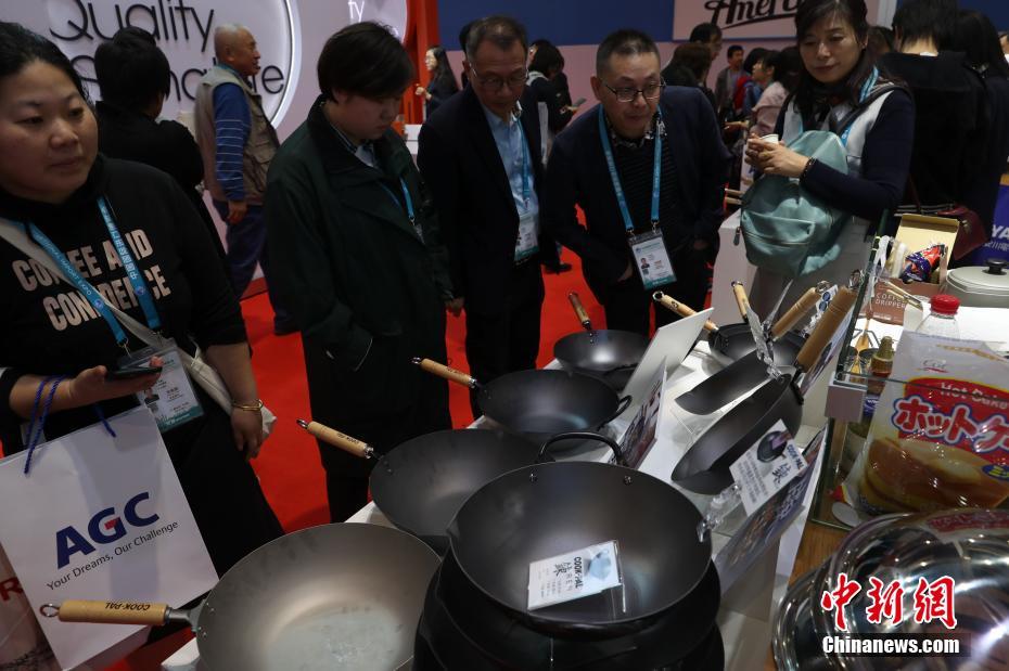 日本製の鍋が第2回輸入博で人気　上海