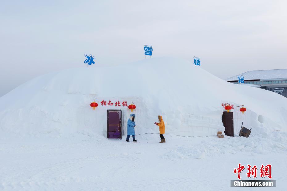 「氷雪旅館」がオープン、氷のベッドで「極寒睡眠」体験　黒竜江省