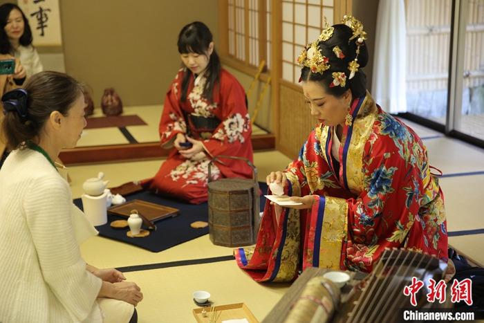 中日の民間団体が伝統文化儀礼の交流活動　日本・京都