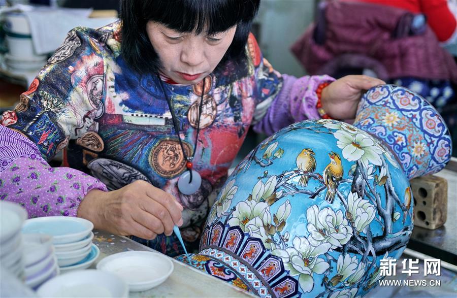 北京の伝統工芸品「景泰藍」が出来るまで