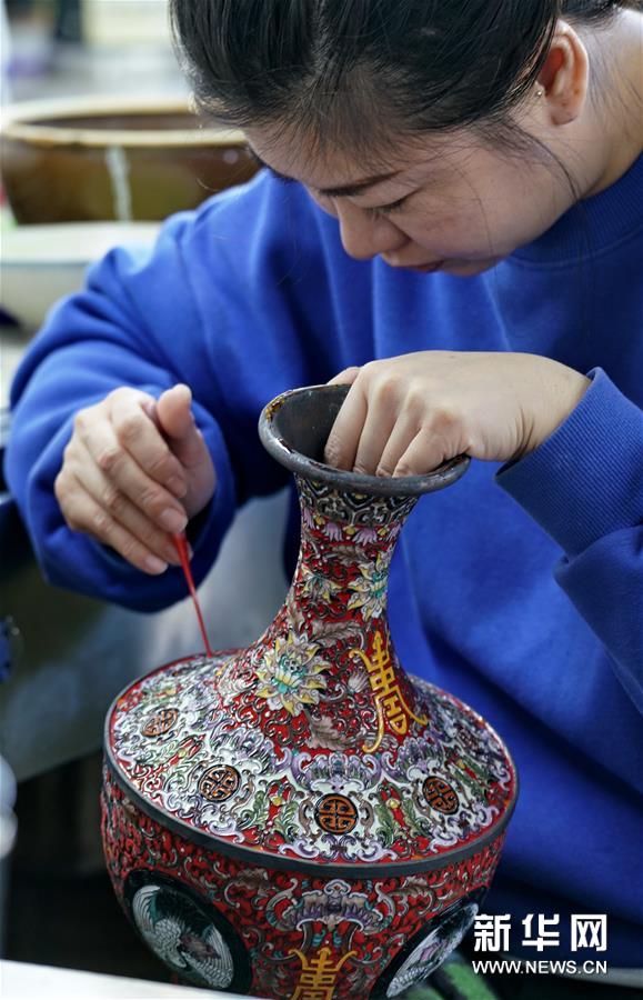 北京の伝統工芸品「景泰藍」が出来るまで