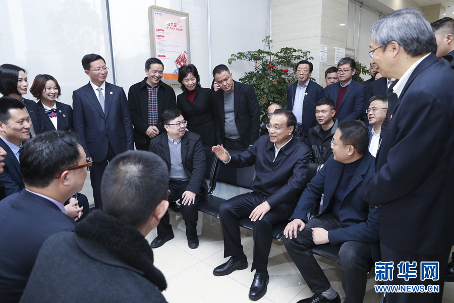 李克強総理が四川省視察：民生の改善、質の高い発展を推進