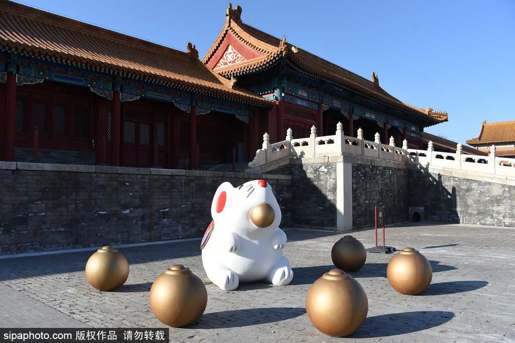 故宮の太和門広場に登場したチベット文化の瑞獣「吐宝鼠」（写真著作権はsipaphoto.comが所有のため転載禁止）。 