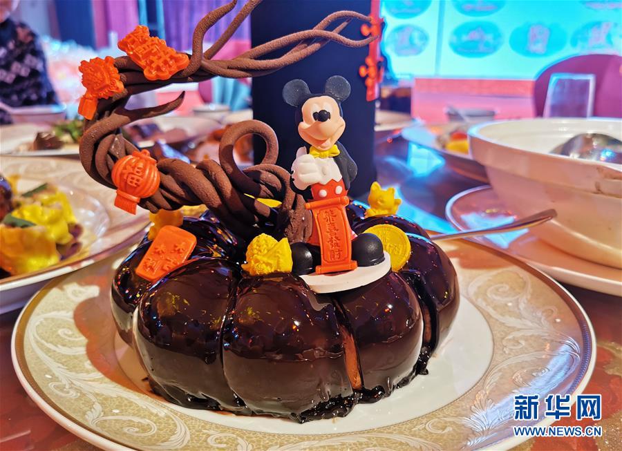 上海ディズニーが中国らしさ満載の春節イベントを発表
