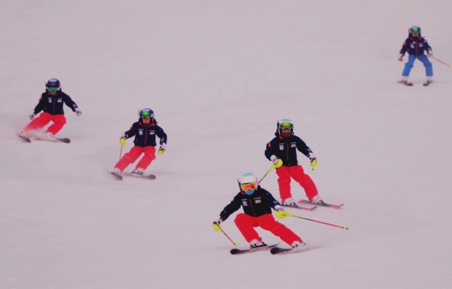 スキー体験と年越し気分を満喫して冬季五輪を盛り上げよう！