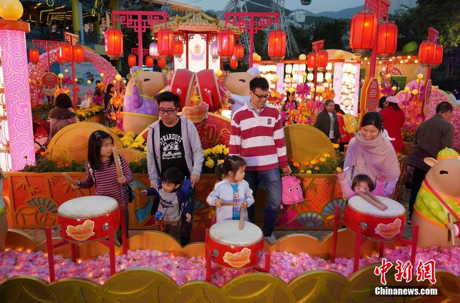 カピバラも登場！香港オーシャンパークが鼠年祝う飾り付け