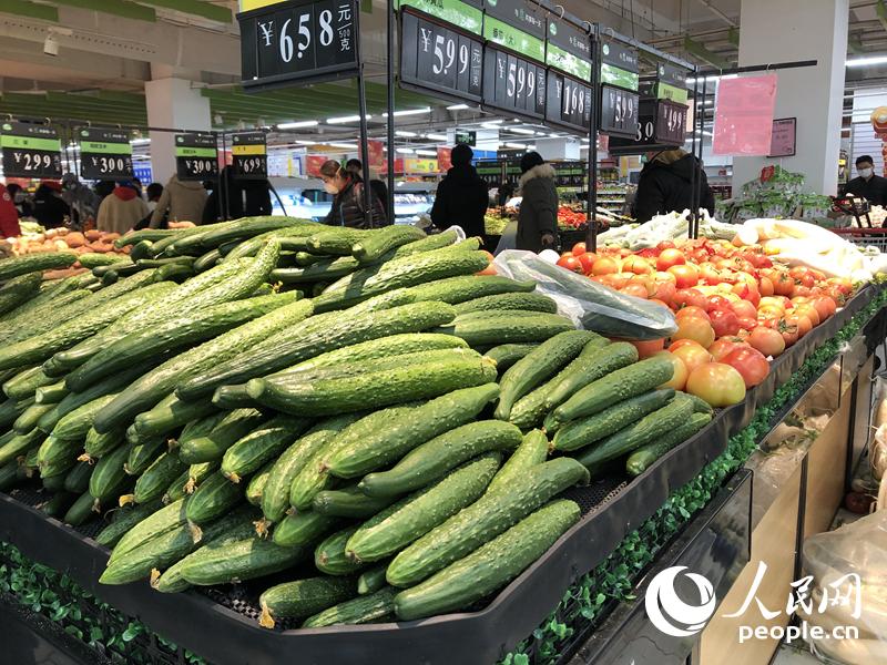 湖北省武漢市のスーパー、価格がほぼ平常通りに