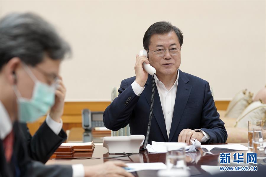 韓国の文大統領、「トランプ大統領から物資支援の要請受けた」