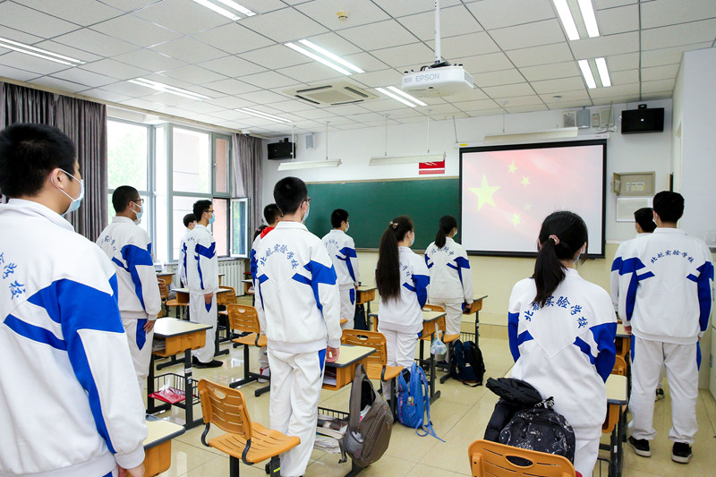 北京市で高校3年生の登校再開　厳格な新型コロナ感染予防対策実施