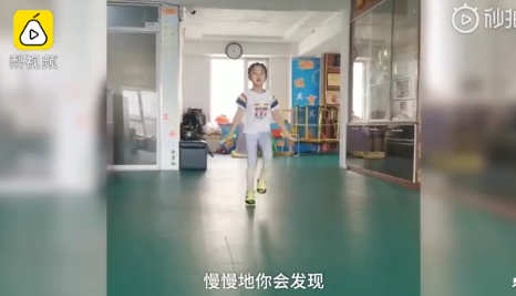 スゴイ！4歳女児が全国縄跳び大会で7冠達成　吉林省長春市