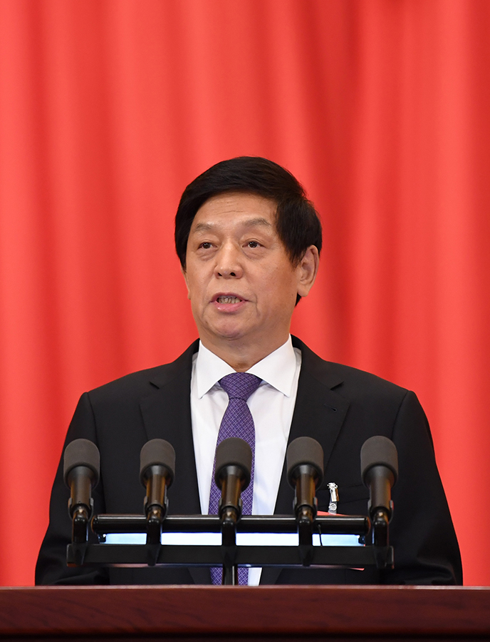 栗戦書委員長「法に基づく香港地区・マカオ統治を堅持し、「台湾独立」勢力を断固抑止」
