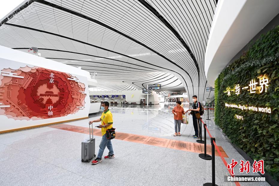 北京大興空港が施設内見学ツアー開始、1日約3000人予約可能