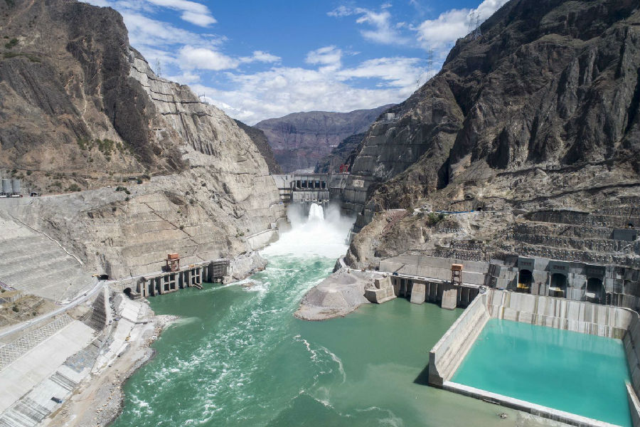 世界で7番目に大きい烏東徳水力発電所、ダム堤体工事が完了