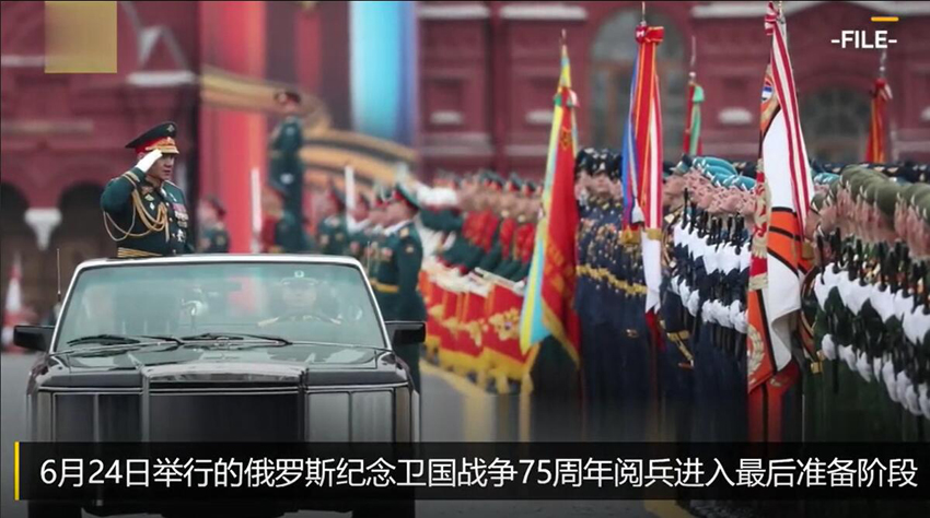 赤の広場での軍事パレード間近、中国三軍儀仗隊がロシアに到着