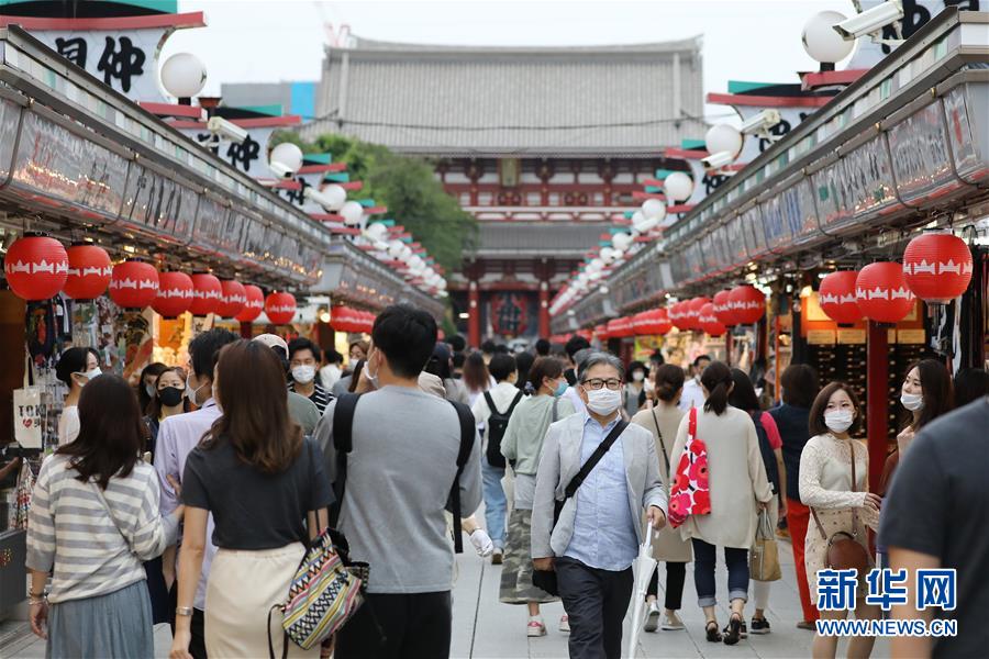 人出が次第に回復しつつある日本各地の観光地