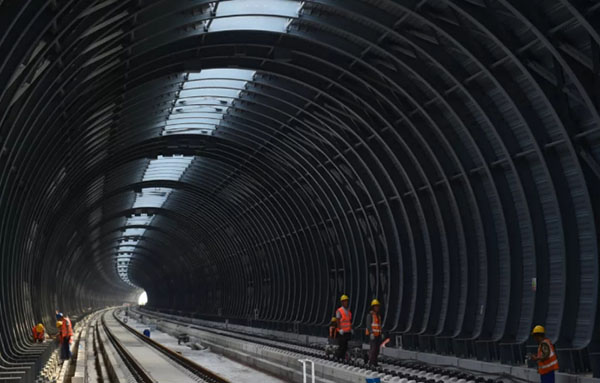 世界初の高速鉄道防音トンネルが京雄高速鉄道で完成
