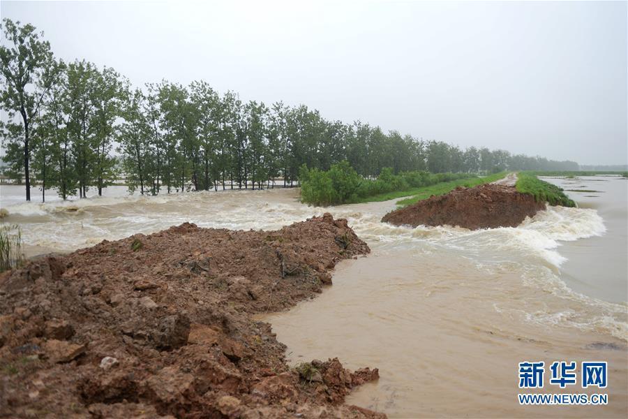 安徽省の河川で堤防爆破による排水実施、遊水地2ヶ所の使用を開始