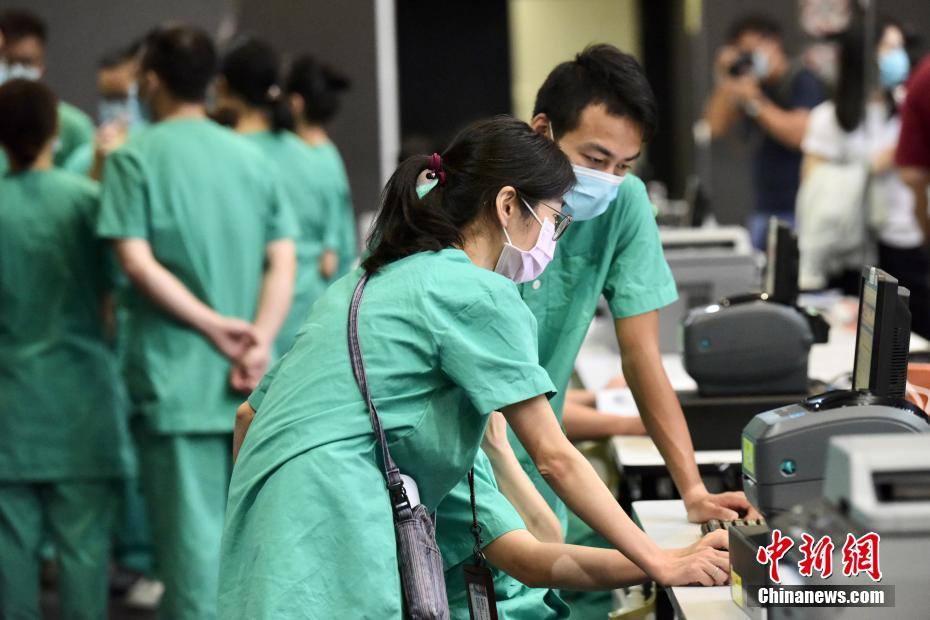 香港病管局、コロナ患者受け入れ用の臨時医療施設の運用を開始
