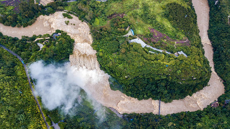貴州黄果樹瀑布、2020年出水期最大水量を記録