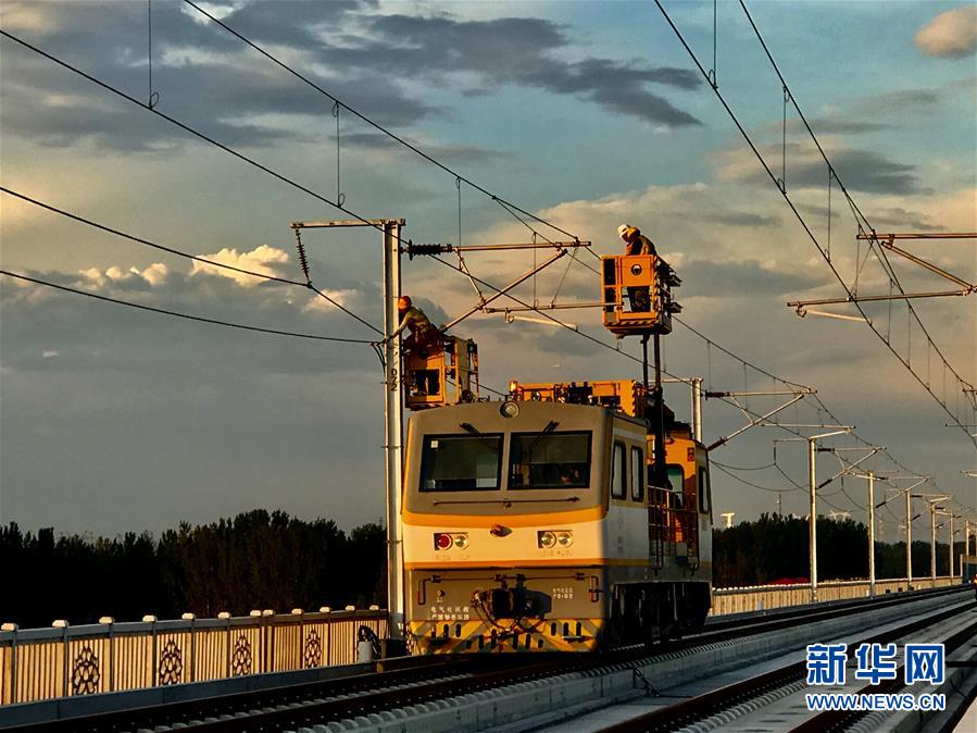 京雄都市間鉄道、架空電車線システムが全線で開通