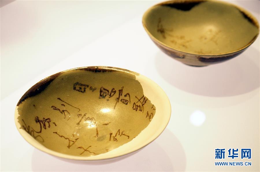 沈没船「黒石号」文化財展が上海で開催