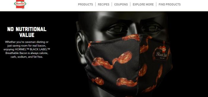 「呼吸できるベーコン（Breathabl Bacon）」マスクのPR用画面（公式サイトのスクリーンショット）。