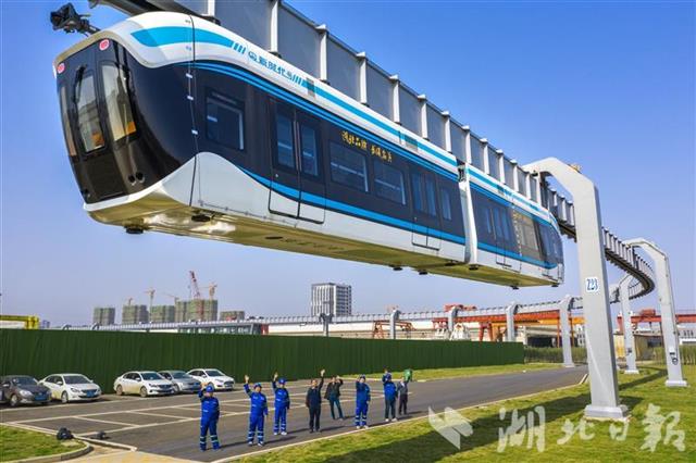 中国国内初となる懸垂式モノレールの自動運転テストに成功　湖北省武漢
