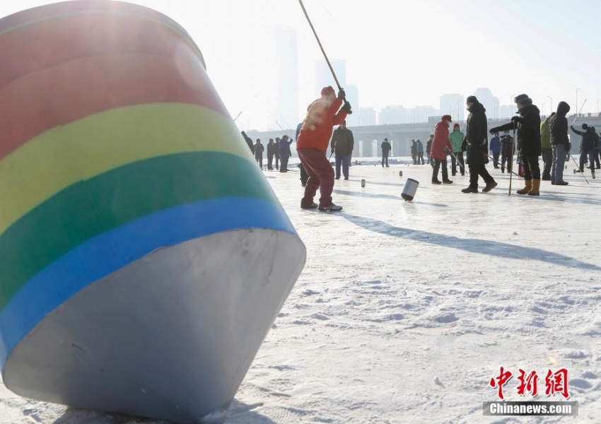 第2回ハルビン採氷祭り開幕　黒竜江省
